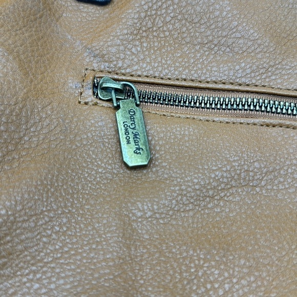 Darcy Marks London Carmel Color Leather Tote Bag TOT5608 - Picture 11 of 16